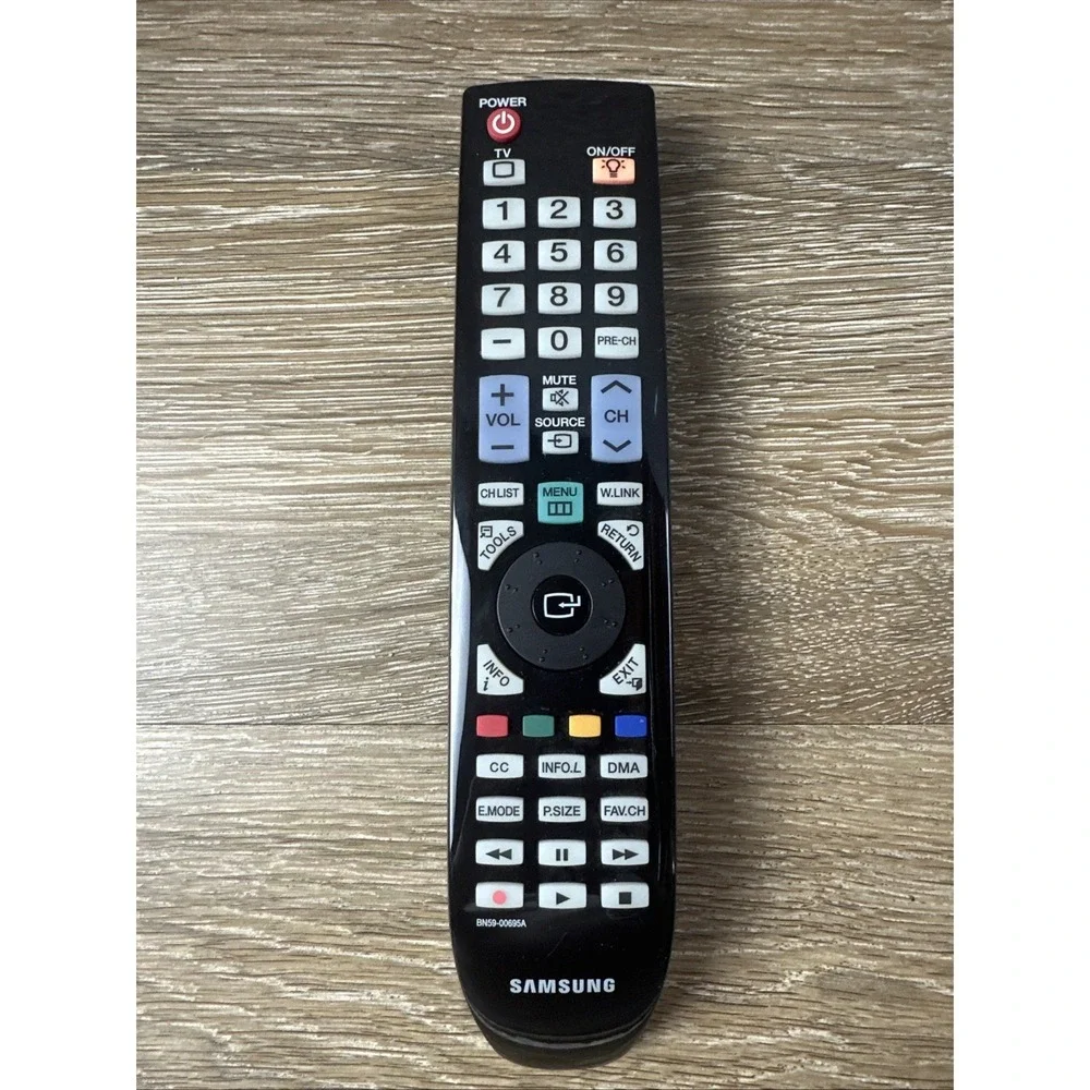 Samsung BN59-00695A  Remote Control for  LN52A650 LN46A650 LN40A650 TVs Tested
